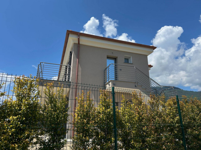 Appartamento in Vendita a Loano