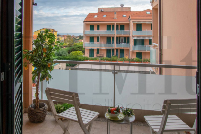 Appartamento in Vendita a Loano