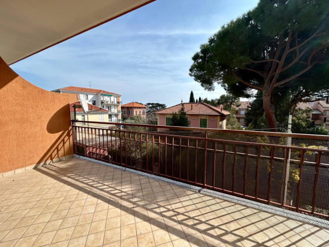 Appartamento in Vendita a Loano