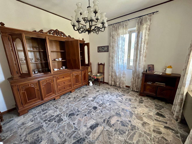 Casa indipendente in vendita a Castorano (AP)