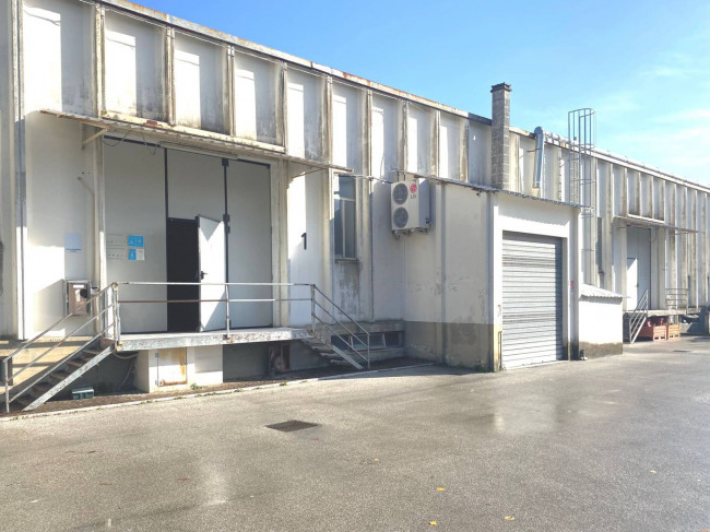 Capannone Industriale/Artigianale