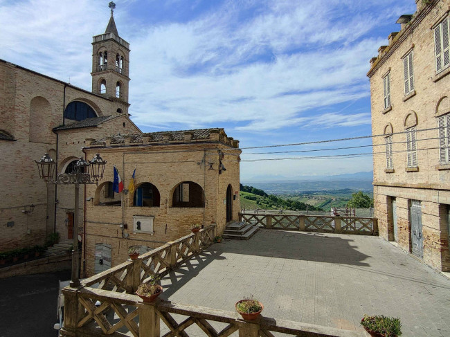 Porzione di Casa a Acquaviva Picena