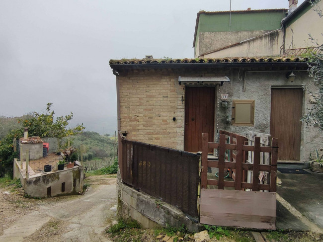Porzione di Casa a Acquaviva Picena