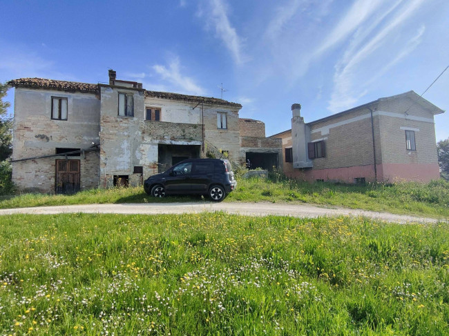 Rustico/Casale a Monsampolo del Tronto
