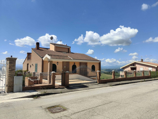 Appartamento a Acquaviva Picena