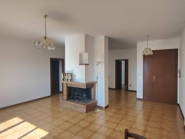 Appartamento a Acquaviva Picena