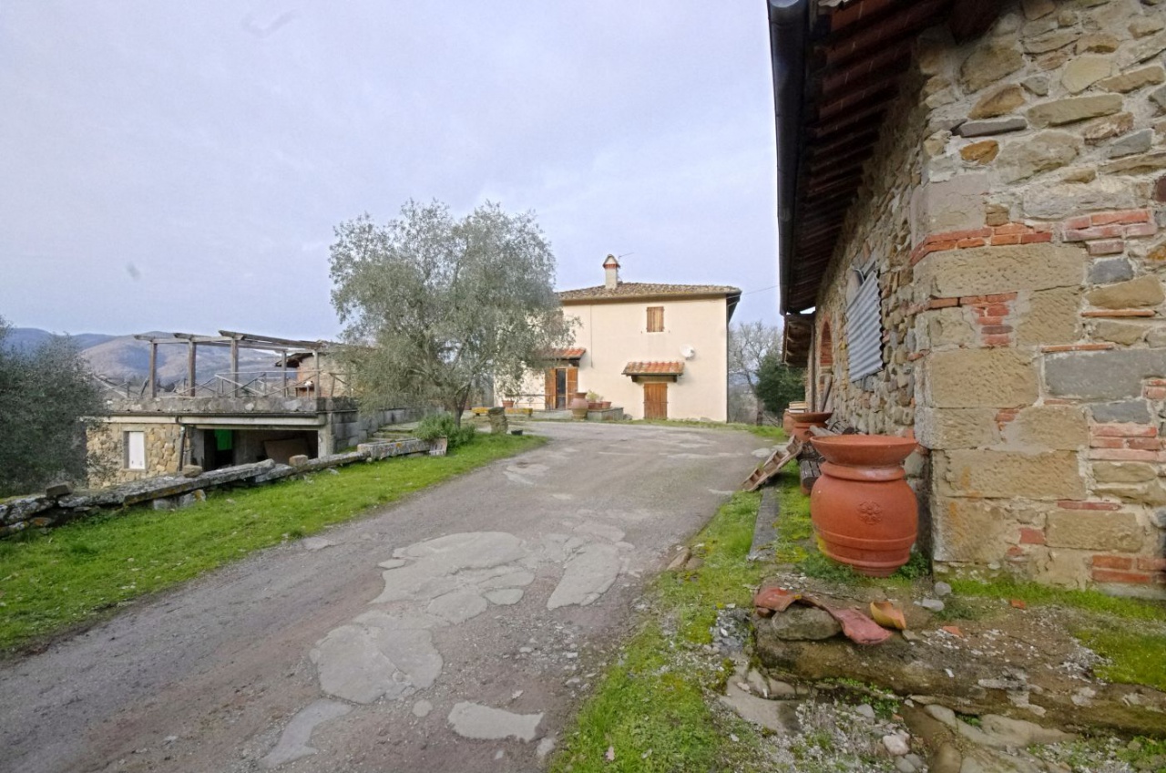 Cascina/Casale/Masseria in vendita a Figline e Incisa Valdarno