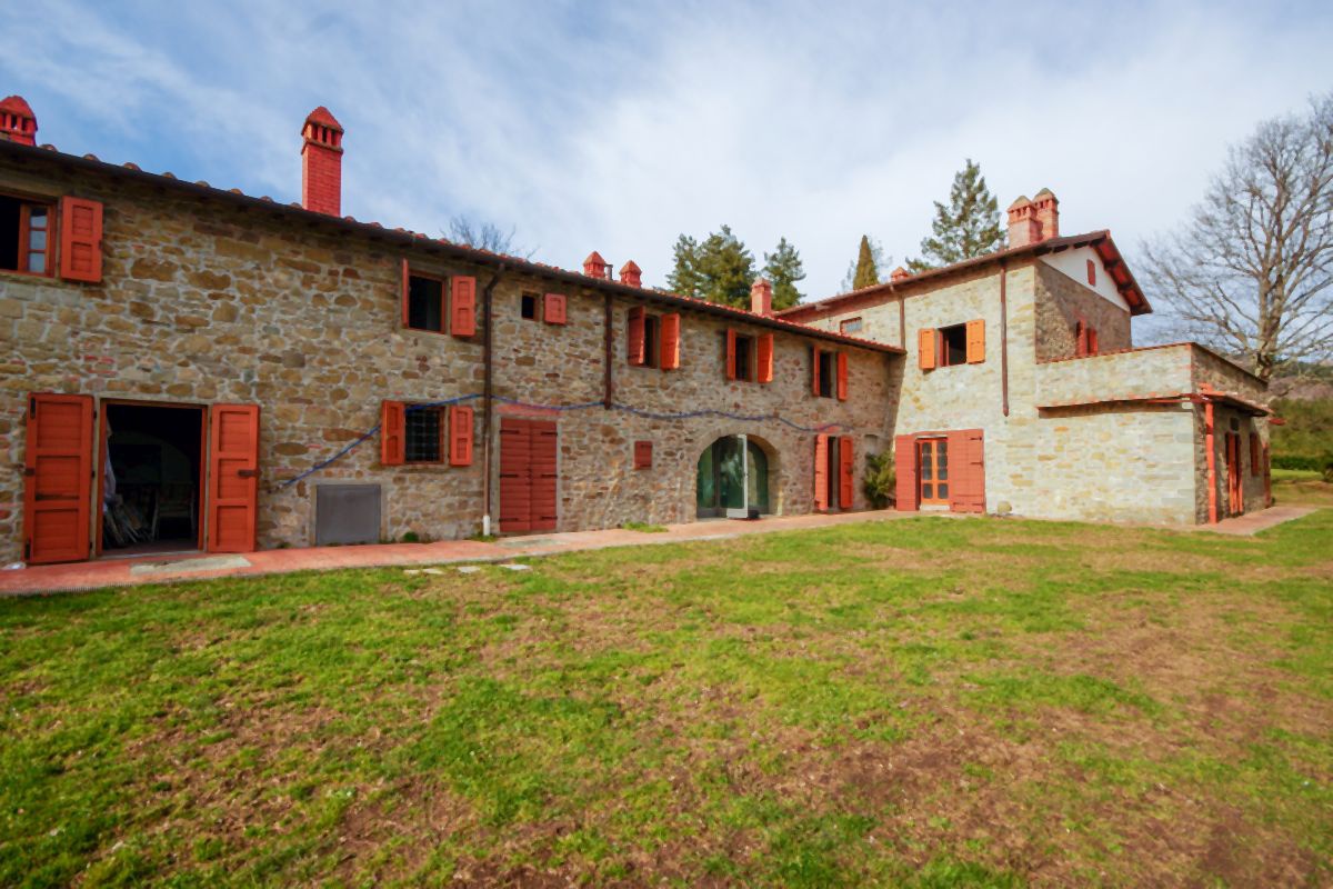 Studio/Ufficio in vendita a Loro Ciuffenna