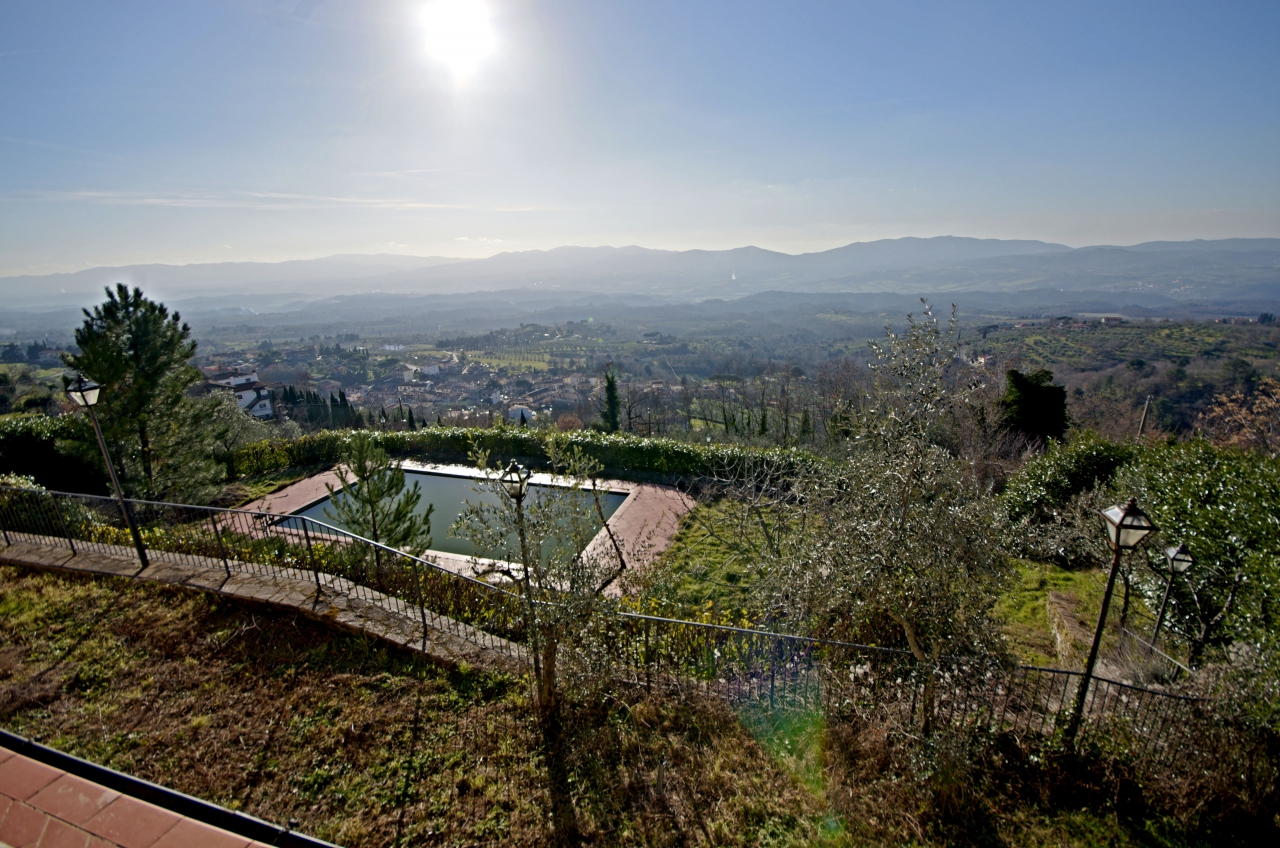 Cascina/Casale/Masseria in vendita a Reggello