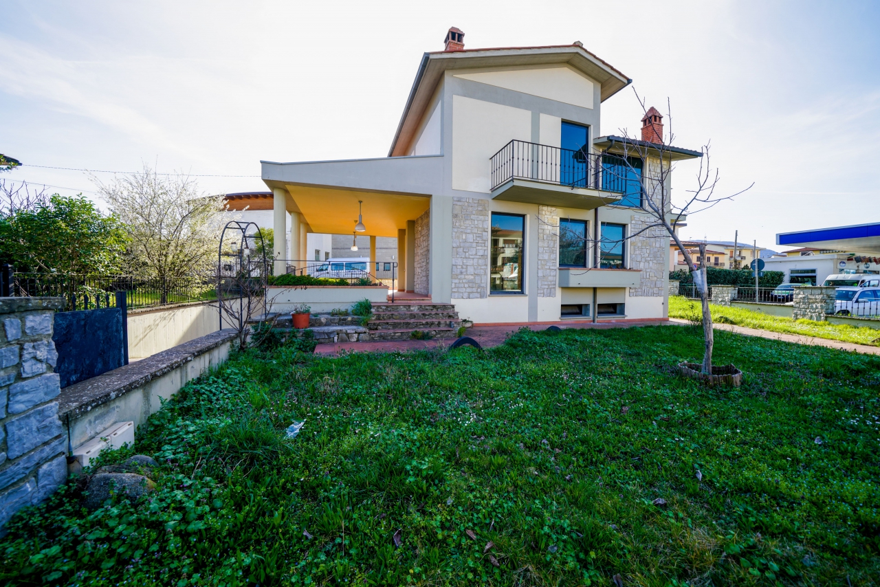 Casa singola in vendita a Figline e Incisa Valdarno