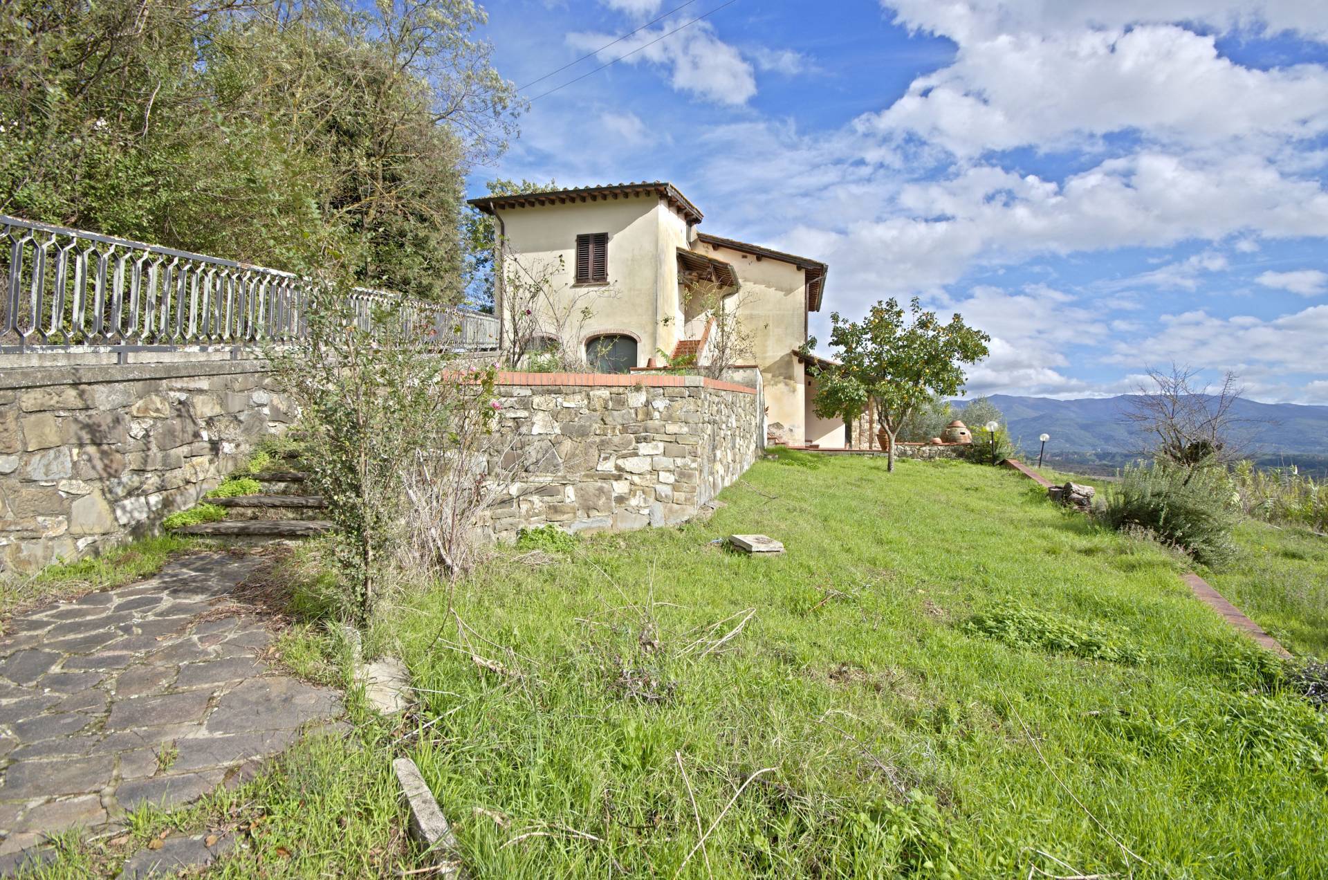 Cascina/Casale/Masseria in vendita a Figline e Incisa Valdarno