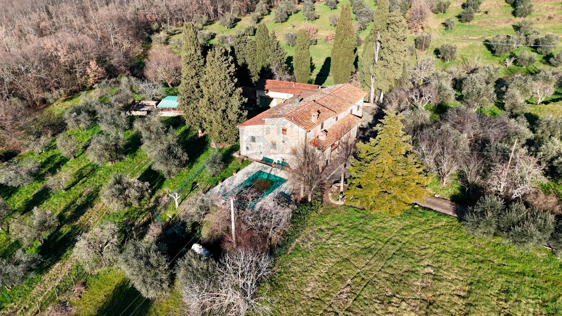 Casa colonica in vendita a Reggello