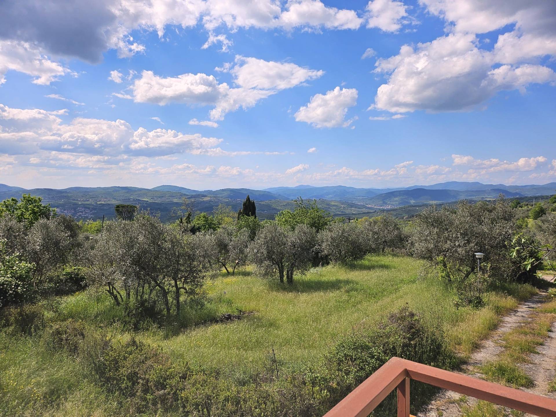 Casa singola in vendita a Reggello