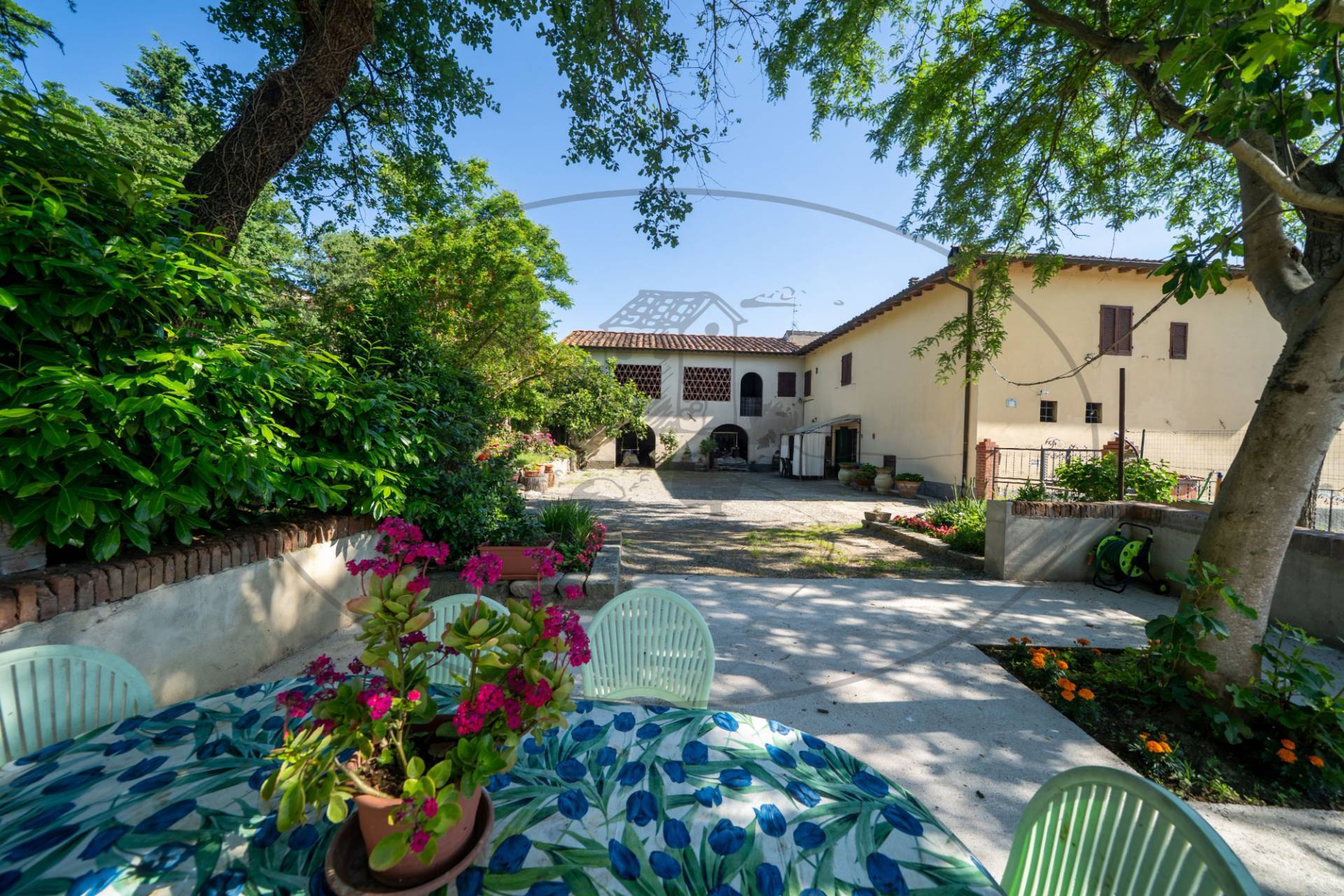 Casa colonica in vendita a Figline e Incisa Valdarno