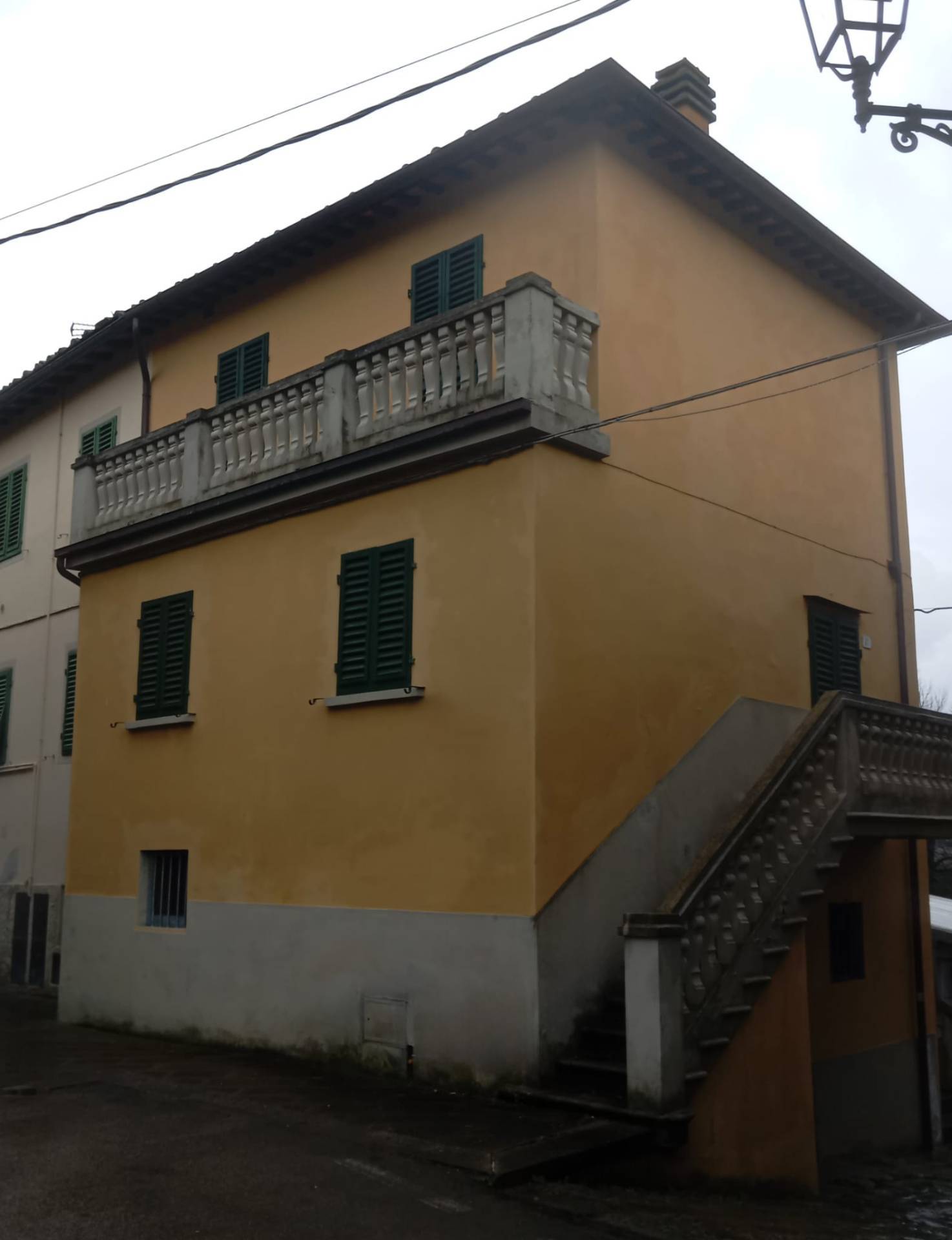 Stabile/Palazzo in vendita a Cavriglia