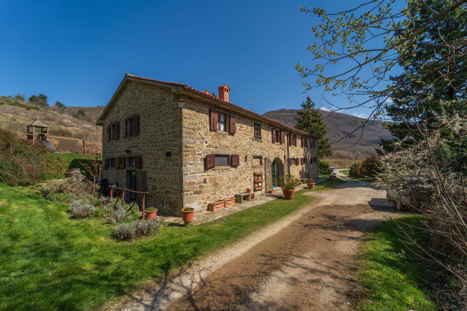 Cascina/Casale/Masseria in vendita a Castelfranco Piandiscò