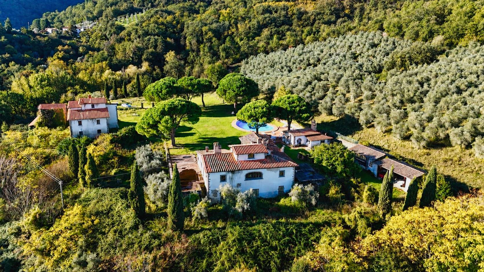 Casa colonica in vendita a Figline e Incisa Valdarno