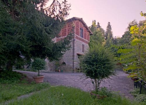 Cascina/Casale/Masseria in vendita a Reggello