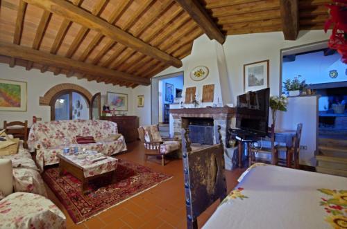 Cascina/Casale/Masseria in vendita a Reggello