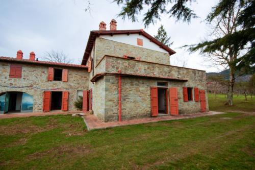 Studio/Ufficio in vendita a Loro Ciuffenna