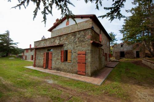 Studio/Ufficio in vendita a Loro Ciuffenna