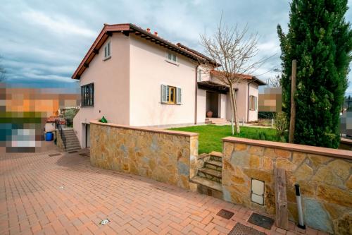 Villa in vendita a Figline e Incisa Valdarno