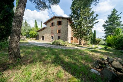 Cascina/Casale/Masseria in vendita a Reggello