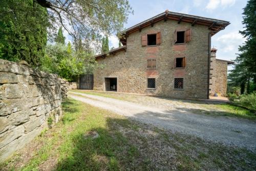 Cascina/Casale/Masseria in vendita a Reggello
