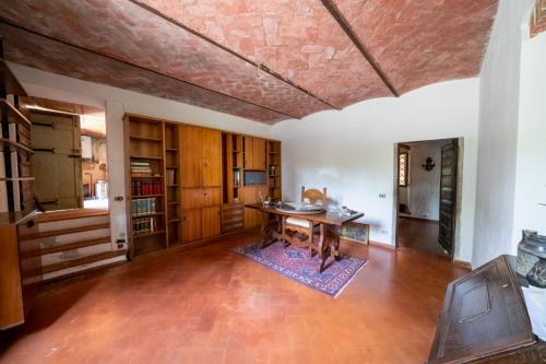 Cascina/Casale/Masseria in vendita a Reggello
