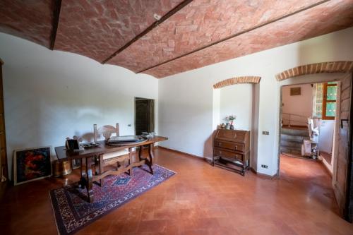 Cascina/Casale/Masseria in vendita a Reggello