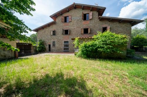 Cascina/Casale/Masseria in vendita a Reggello