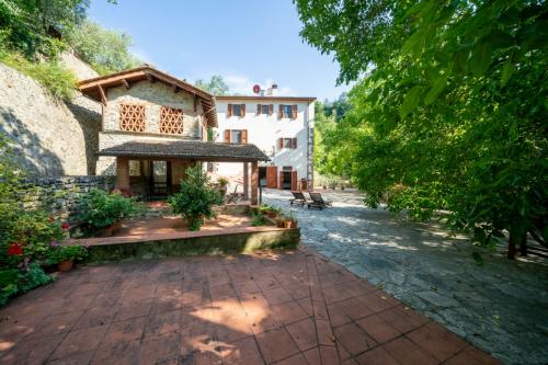 Cascina/Casale/Masseria in vendita a Reggello