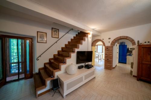 Cascina/Casale/Masseria in vendita a Reggello