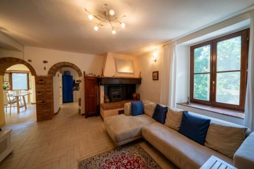 Cascina/Casale/Masseria in vendita a Reggello