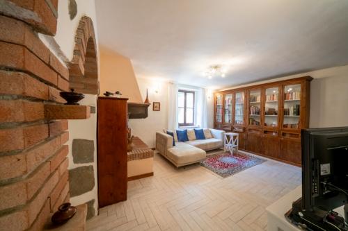 Cascina/Casale/Masseria in vendita a Reggello