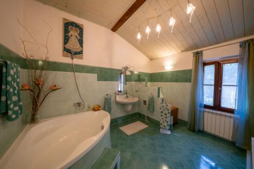 Cascina/Casale/Masseria in vendita a Reggello