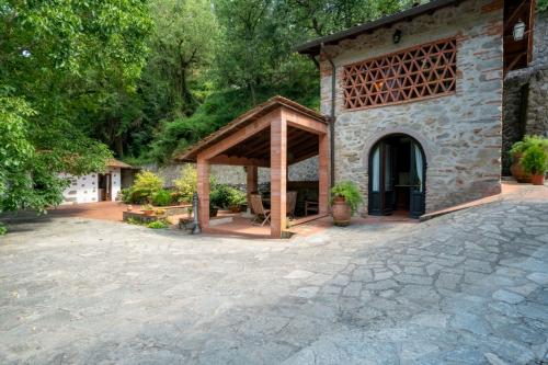 Cascina/Casale/Masseria in vendita a Reggello