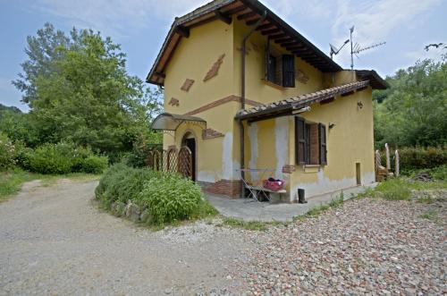 Cascina/Casale/Masseria in vendita a Reggello