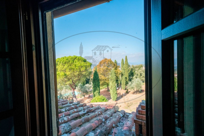 Cascina/Casale/Masseria in vendita a Reggello