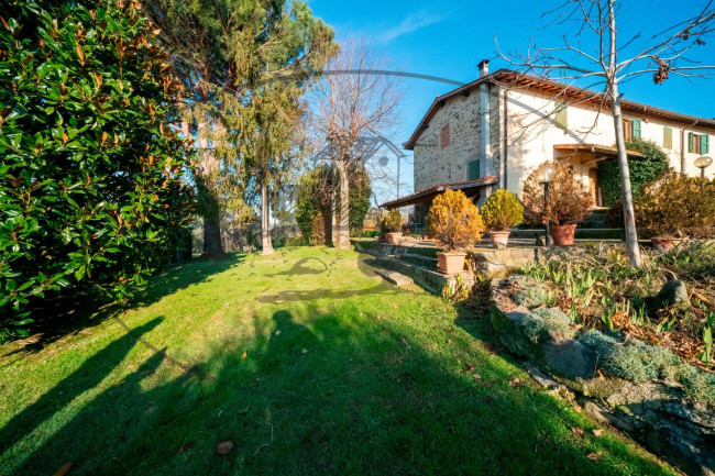 Cascina/Casale/Masseria in vendita a Reggello