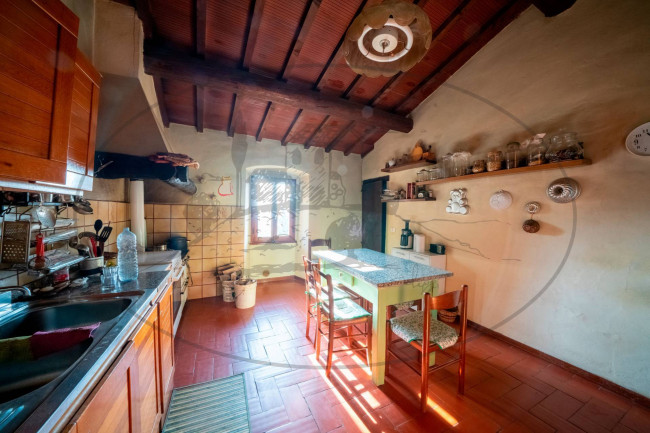 Cascina/Casale/Masseria in vendita a Reggello