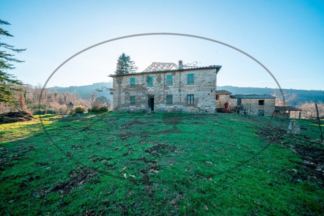 Cascina/Casale/Masseria in vendita a Greve in Chianti