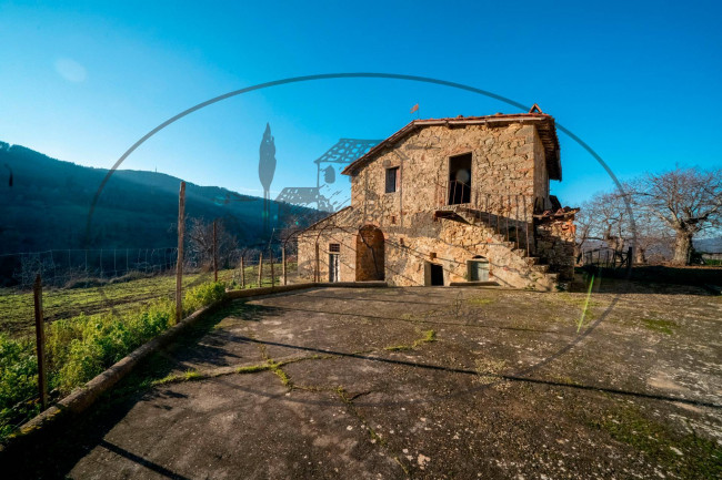 Cascina/Casale/Masseria in vendita a Greve in Chianti
