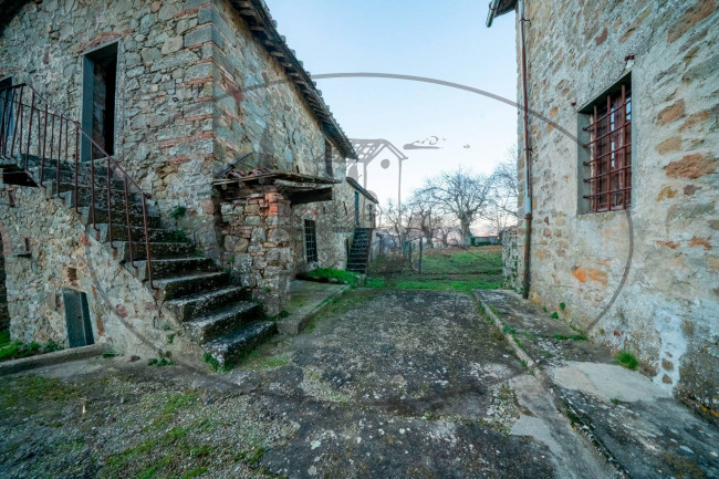 Cascina/Casale/Masseria in vendita a Greve in Chianti