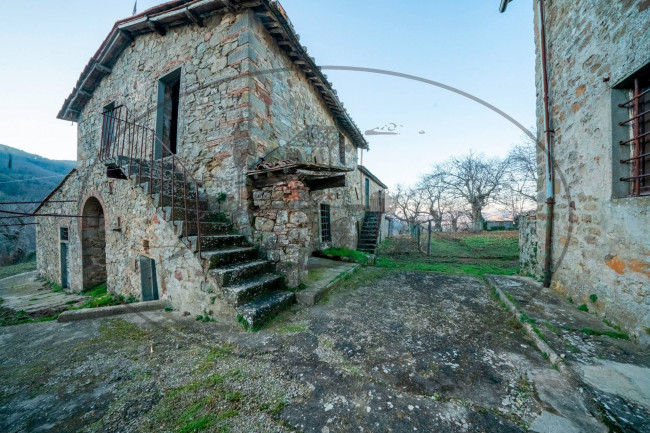 Cascina/Casale/Masseria in vendita a Greve in Chianti
