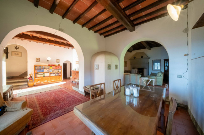 Cascina/Casale/Masseria in vendita a Rufina