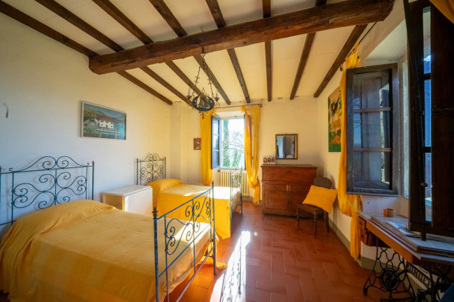 Cascina/Casale/Masseria in vendita a Rufina