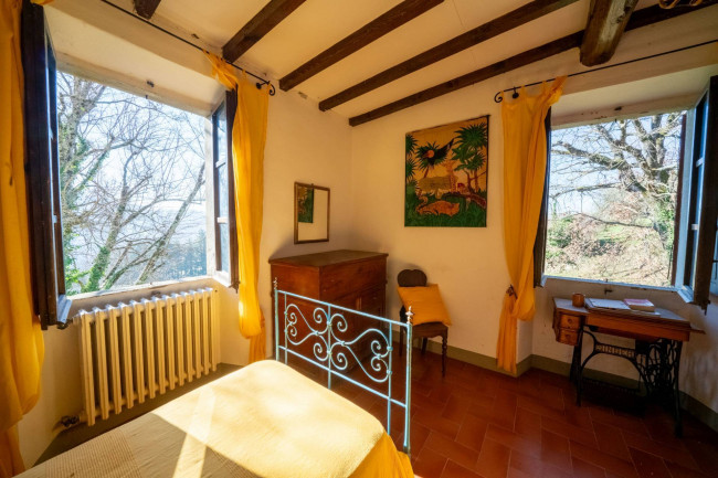 Cascina/Casale/Masseria in vendita a Rufina