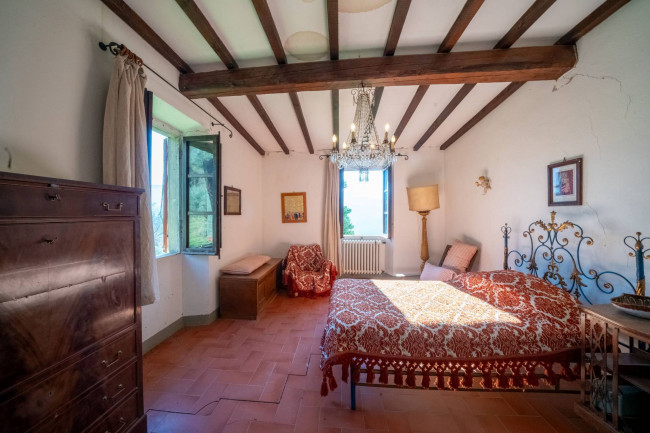 Cascina/Casale/Masseria in vendita a Rufina