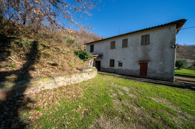 Cascina/Casale/Masseria in vendita a Rufina